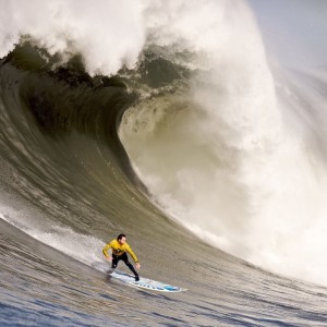 爱游戏体育APP下载-布拉格遭遇智利，欧洲杯预选赛关键战上演，2020欧洲杯举办地有没有比利时布鲁塞尔
